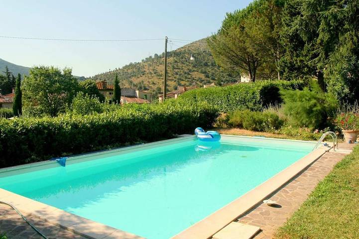 Gîte pour 6 personnes, avec jardin