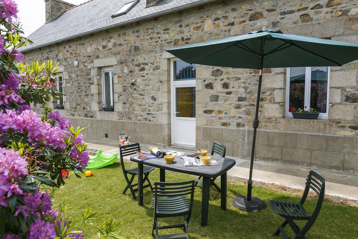 Ar Gouelan in Pleubian, Costa de granito rosa