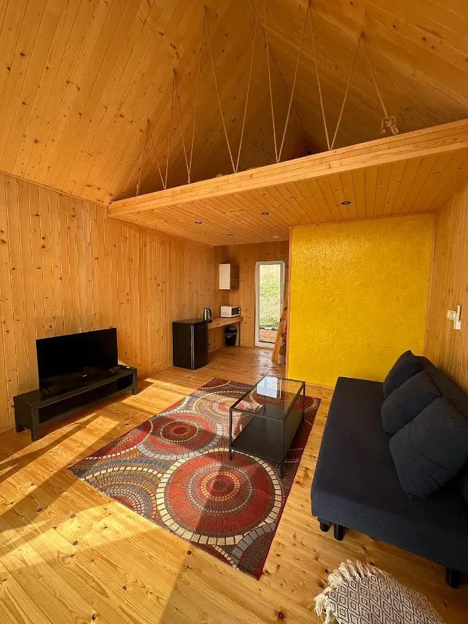 Chalet für 4 Personen, mit Whirlpool und Terrasse - 1