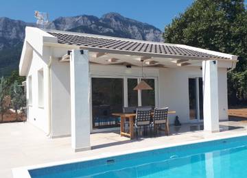Ferienhaus für 4 Personen, mit Garten und Terrasse sowie Pool auf Thassos