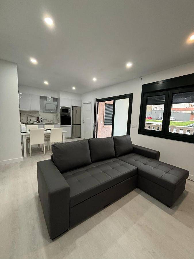 Gîte pour 4 personnes, avec vue et terrasse dans O Pedrouzo