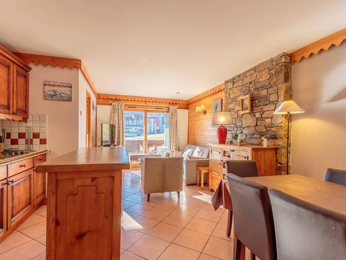 Location de vacances pour 8 personnes, avec Balcon ainsi que Piscine et Sauna à Aime