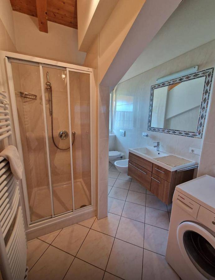 Ferienwohnung für 6 Personen, mit Balkon und Terrasse sowie Garten und Ausblick in Sterzing - 4