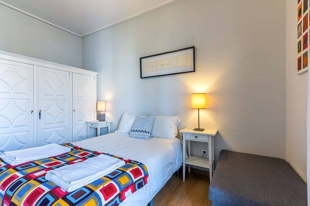 Ganze Wohnung, Surf und Strand nur 3 Minuten zu Fuß entfernt in Paço de Arcos, Oeiras