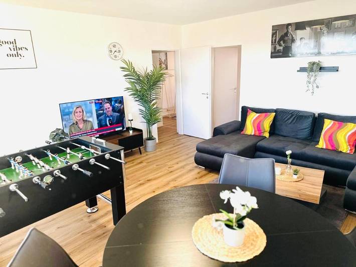 Ferienwohnung für 5 Personen, mit Ausblick und Seeblick sowie Balkon - 1