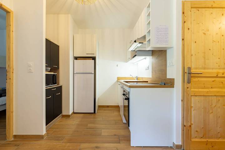 Gîte pour 5 personnes, avec balcon, adapté aux familles à Génos - 4