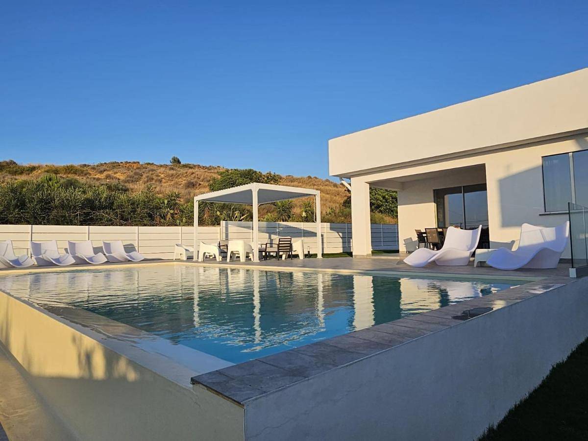 Villa Stella Luxury In Sicily with swimming pool for exclusive use in Balestrate, Provincia di Palermo