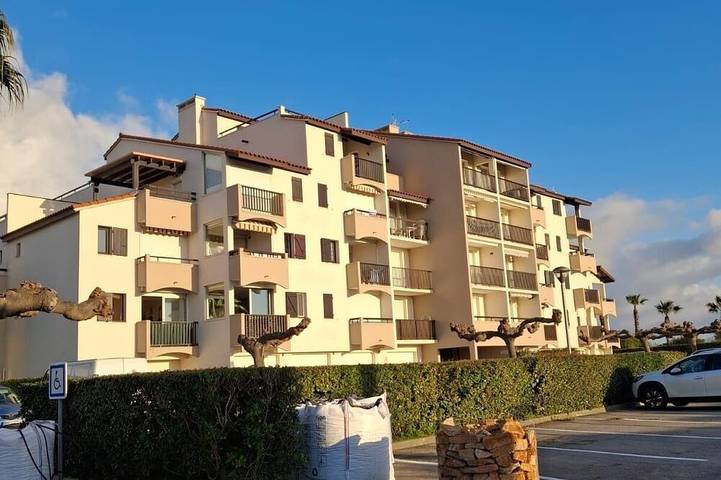 Ferienwohnung für 5 Personen, mit Balkon und Pool - 1