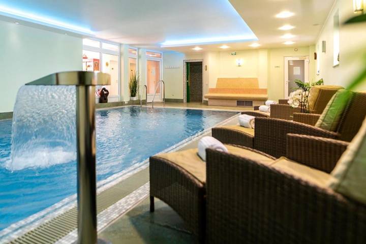 Hotel, mit Terrasse und Garten sowie Pool und Sauna in Bredstedt - 2