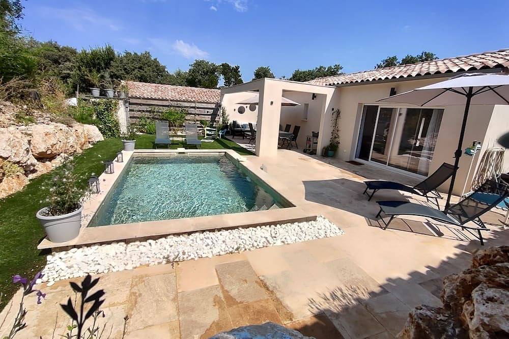 New villa with pool, air-conditioning and all comforts near Uzes in Uzès, Nimes und Umgebung
