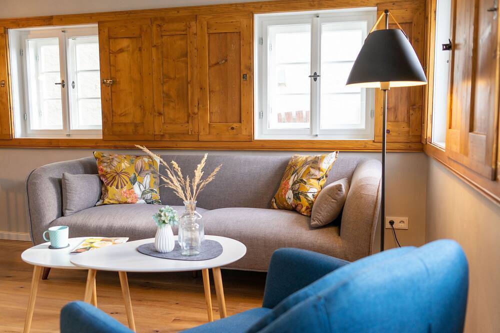 Ganze Wohnung, Historisch. Großzügig. Modern. in Neusalza-Spremberg, Oberlausitz-Niederschlesien