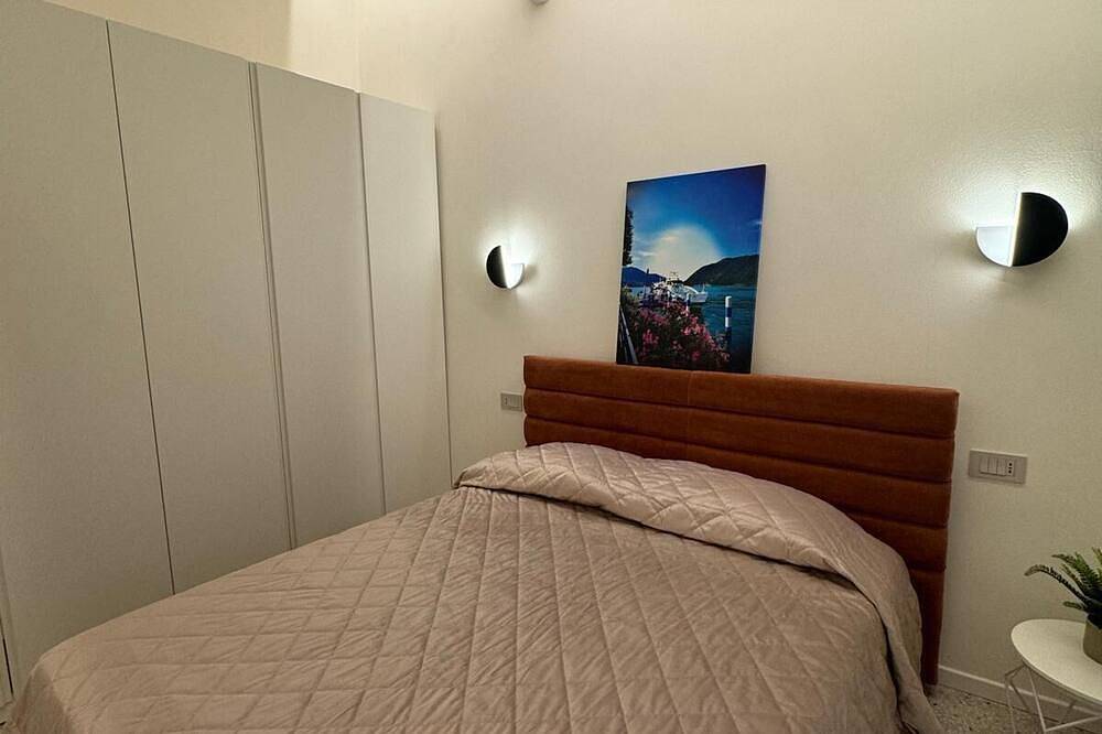Ganze Wohnung, Tosini's Home - Emma Suite in Sale Marasino, Iseosee