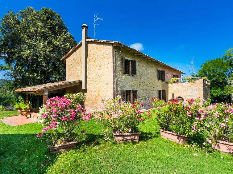 Casa 13 persone in San Vivaldo, Firenze province