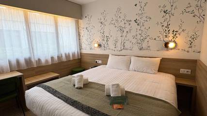 Hôtel pour 2 personnes, avec terrasse et jardin dans Beaupréau-en-Mauges