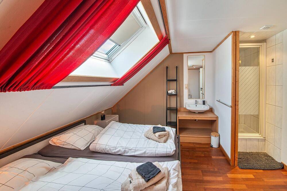 Luxuriöses Haus mit Sauna in Bastogne in Bastnach, Parc naturel Haute-Sûre Forêt d'Anlier