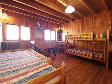 Gîte for 6 Guests in Camurac, Aude, Picture 4