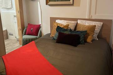 Appartement De Vacances pour 2 Personnes dans Vanves, Hauts-de-Seine, Photo 3