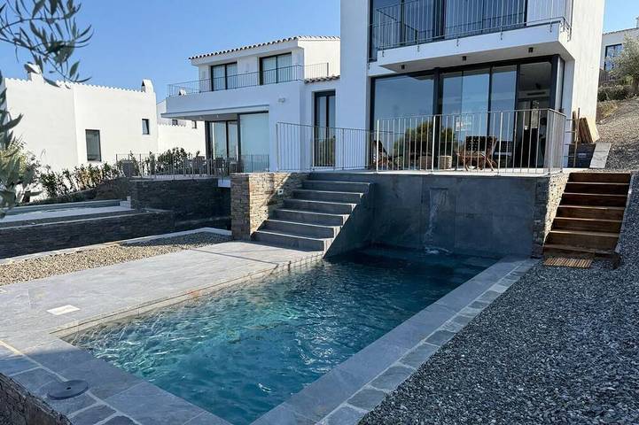 Chalet para 8 personas, con piscina - 1