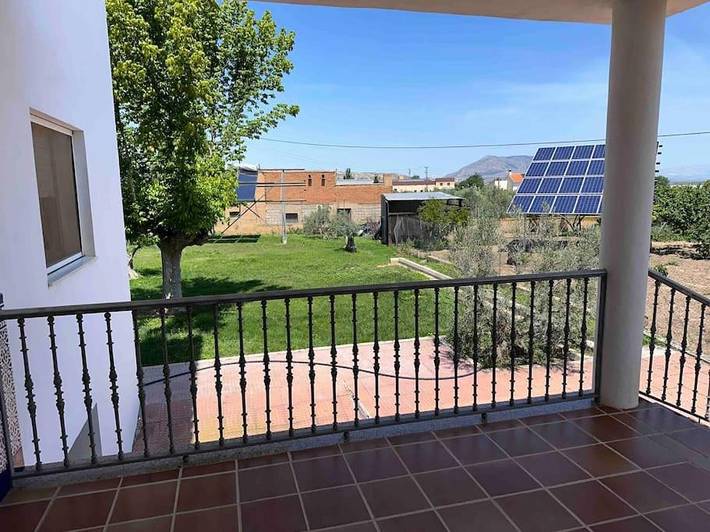Casa rural con piscina para 18 personas, con jardín y vistas además de balcón y piscina en Comarca de Baza - 3