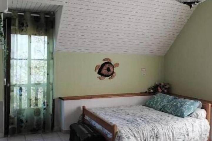 Fée Grenouille Vacation Rental: Studio in Mornay, Charolles und Umgebung
