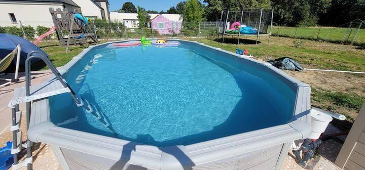 Gîte pour 2 personnes, avec jardin et piscine dans Circuit des 24 Heures du Mans - 4