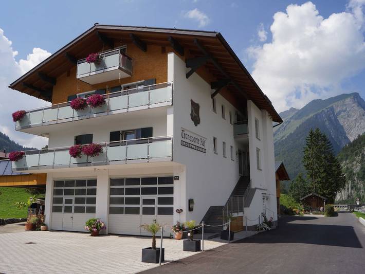 Ferienwohnung für 2 Personen, mit Balkon und Garten in Au