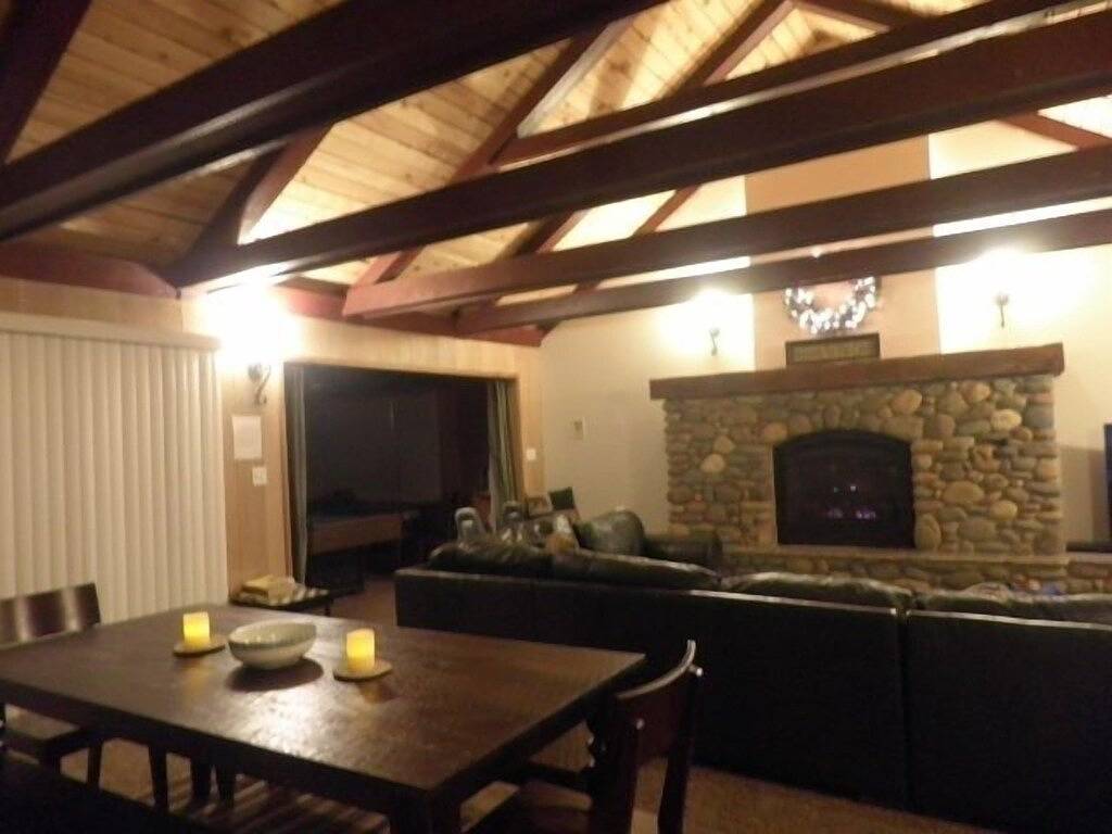 Vacation Home for 10 Guests in Al Tahoe, South Lake Tahoe