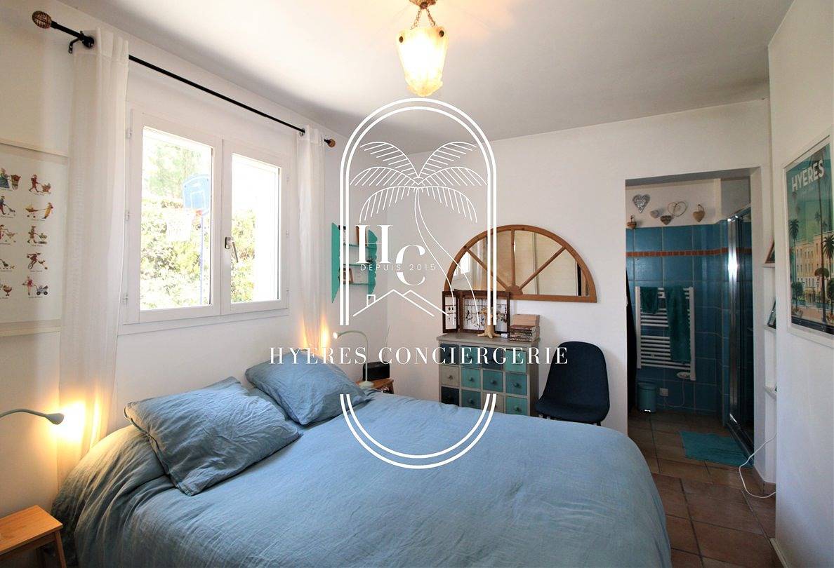 La Quiétude-Villa T4 Clim/Wifi/Pk/ Plage Almanarre in Hyeres, Parc national de Port-Cros