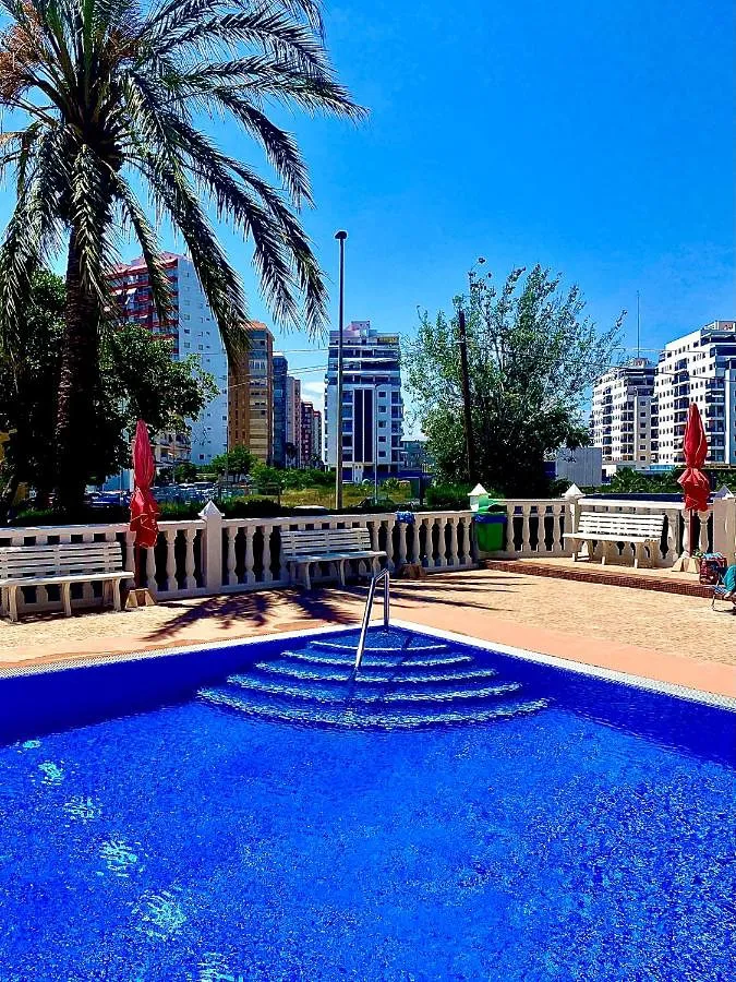 Apartamento de vacaciones para 2 personas, con piscina además de piscina para niños y jardín - 1