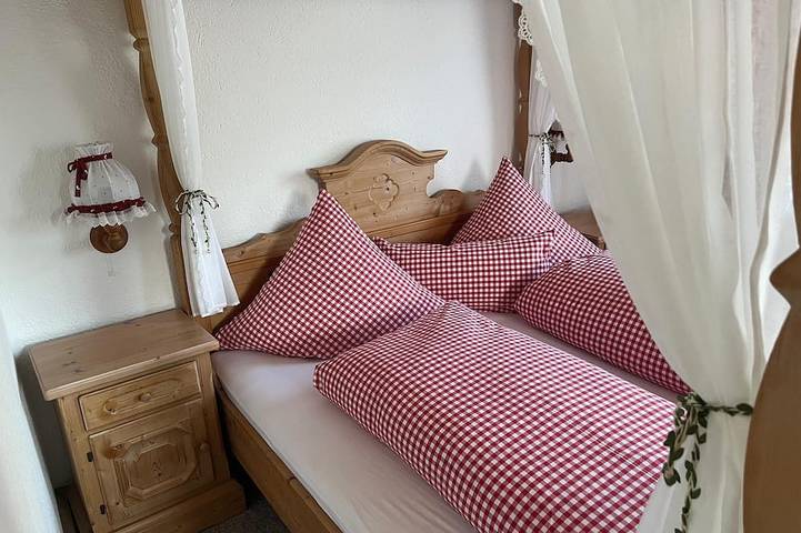 Ganze Wohnung, Ferienwohnung mit großem Garten zum Verweilen in Untergriesbach, Passauer Land