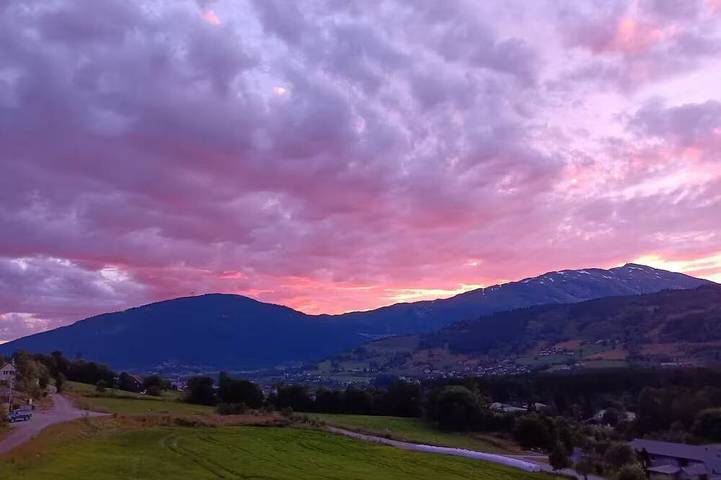 Feriehus for 10 personer, med hage, dyr tillatt - 1