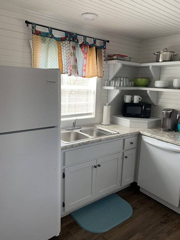 The Cozy Cabell Cottage in Lake Cumberland