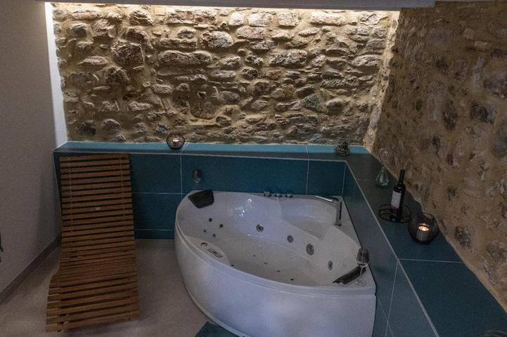 B&b per 2 persone, con idromassaggio in Rocca Imperiale