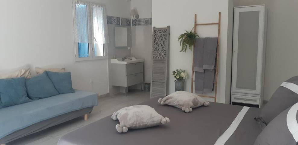 Maison d’hôte pour 3 personnes, avec jardin à Saint-Didier - 2