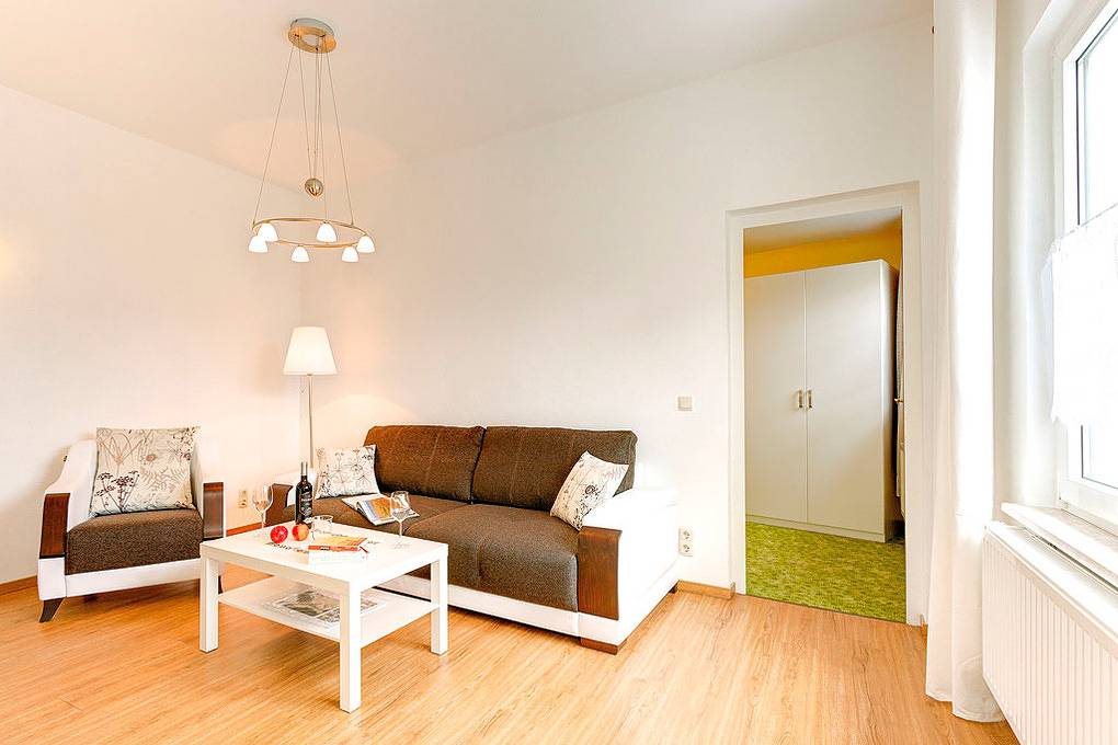 Cały apartament wypoczynkowy, Fewo Weihs, Eg rechts in Zingst, Fischland - Darß - Zingst