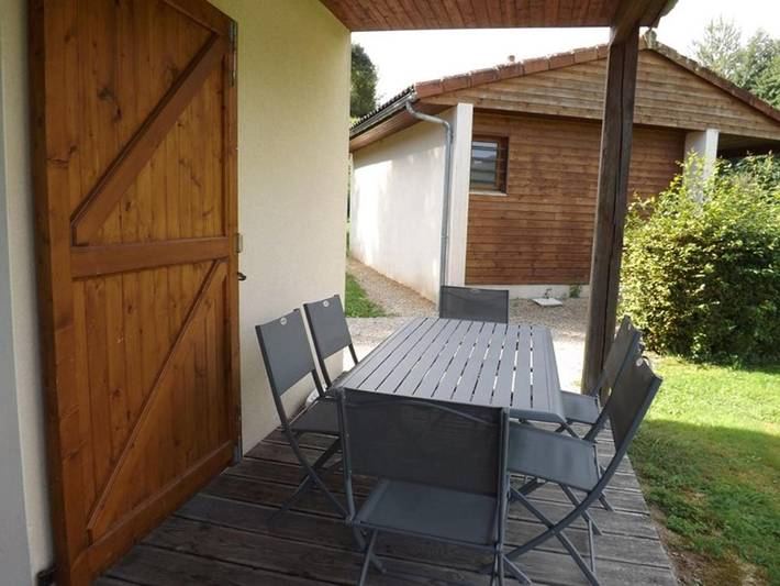 Location de vacances pour 4 personnes, avec jardin à Boisset (Cantal) - 2