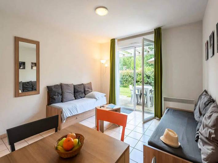 Gîte pour 3 personnes, avec terrasse et piscine, animaux acceptés à Saumur - 4