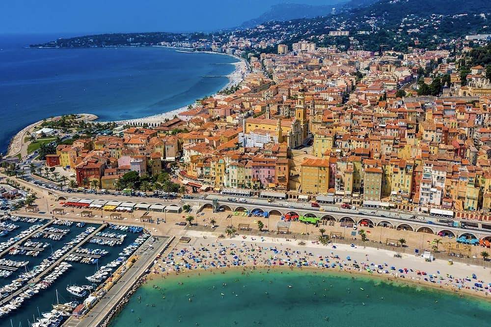 Appartamento intero, Promo Del 10% Sul Mese Ott Nov - Large 2 camere nove in centro, tranquillo in Mentone, Nizza e dintorni