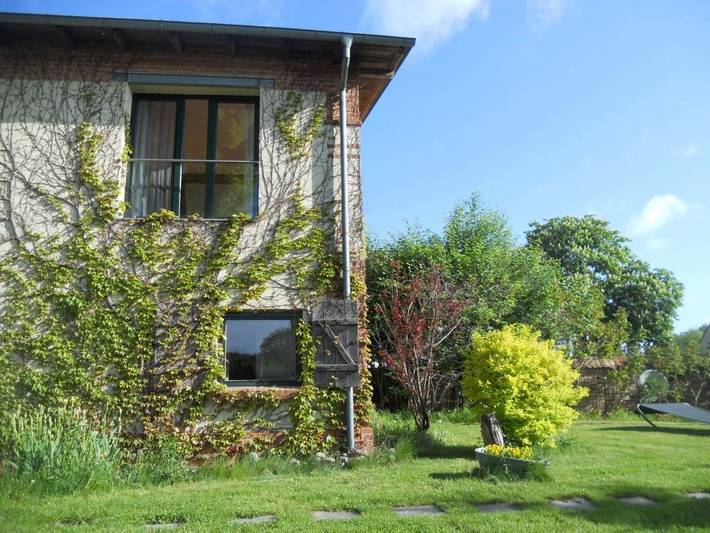 Ferienhaus für 6 Personen, mit Terrasse und Garten sowie Seeblick und Ausblick