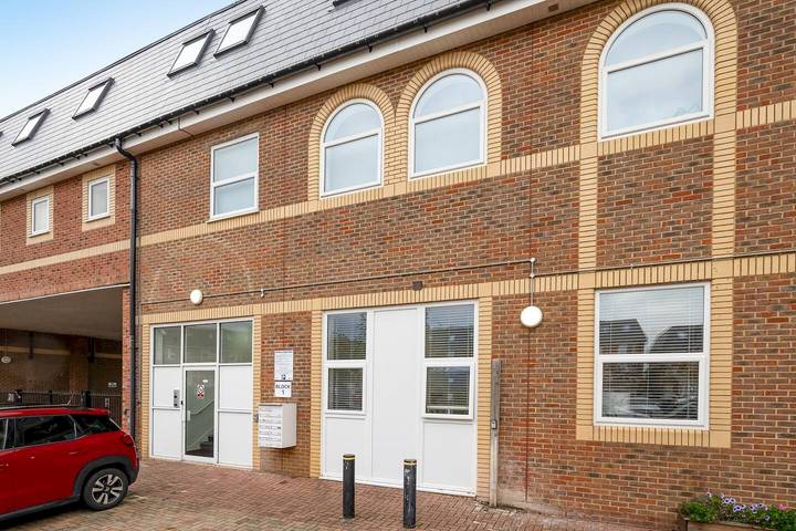 Entire apartment, Pass the Keys | Spacious and Quiet Flat in Aylesbury in Aylesbury, Buckinghamshire
