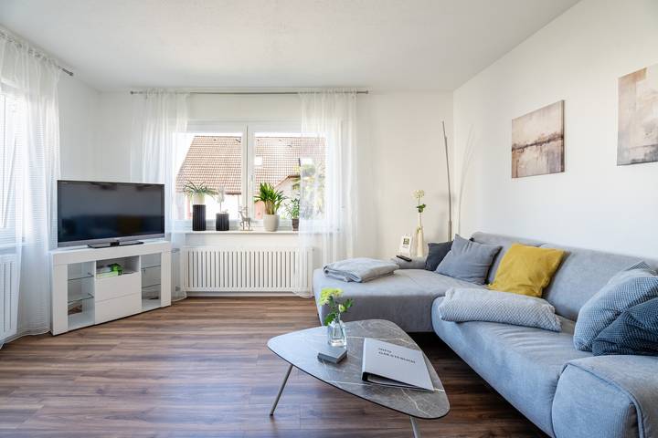 Hel lejlighed, Apartment 'Haus Am Idyllischen Bach' with Private Garden and Wi-Fi in Rheinau, Central Black Forest