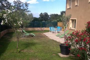 Gîte pour 6 personnes, avec terrasse et jardin à Sotta