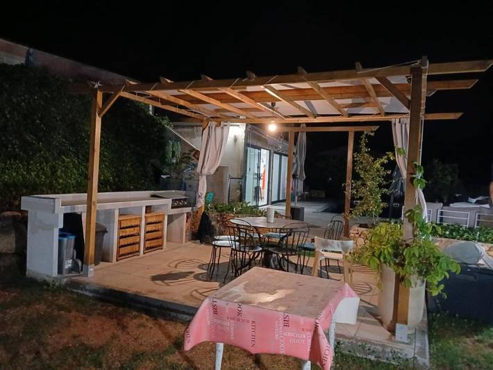 Gîte pour 2 personnes, avec bassin pour enfant et piscine ainsi que vue et jardin à Cuttoli-Corticchiato - 4