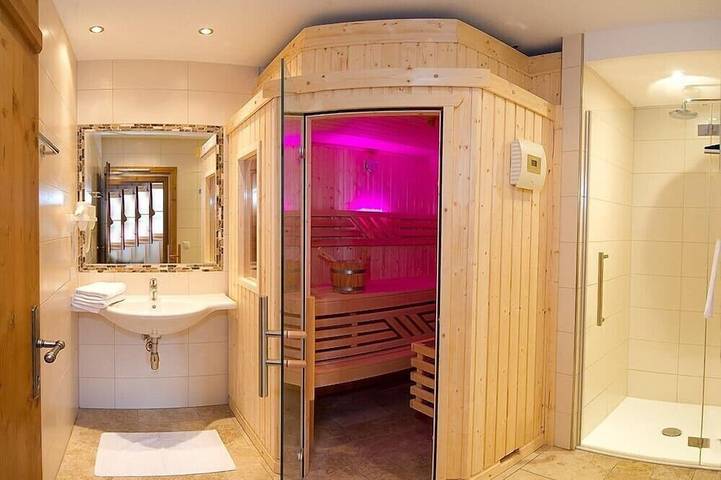 Mit viel liebe erbaute Hütten- Chalets in bester Lage! in Hohe Tauern, Großarl