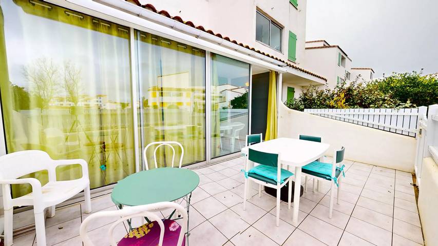 Gîte pour 4 personnes, avec terrasse dans Plage des Mouettes