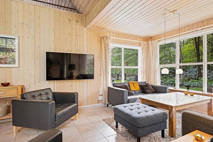 Villa für 6 Personen, mit Balkon/Terrasse und Whirlpool sowie Sauna in Jegum - 4