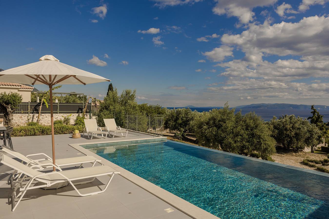 Villa Sciron with Private Pool in Mousata, Cefalonia