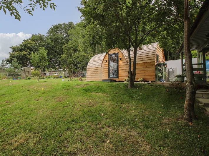 Cabane pour 2 personnes avec jardin in Shropshire