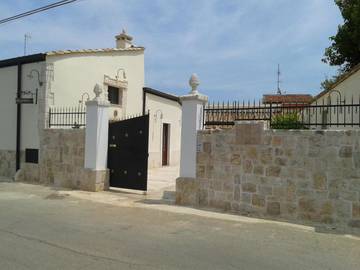 Cottage pour 2 personnes, avec piscine ainsi que jardin et vue à Conversano
