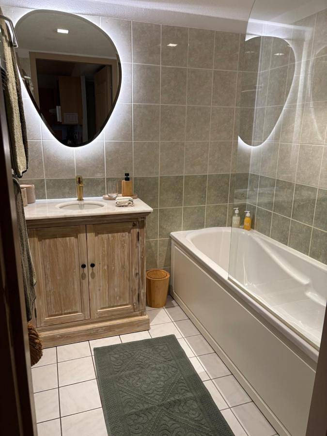Gîte pour 4 personnes, avec Balcon et Jardin ainsi que Piscine et Sauna à Levernois - 4